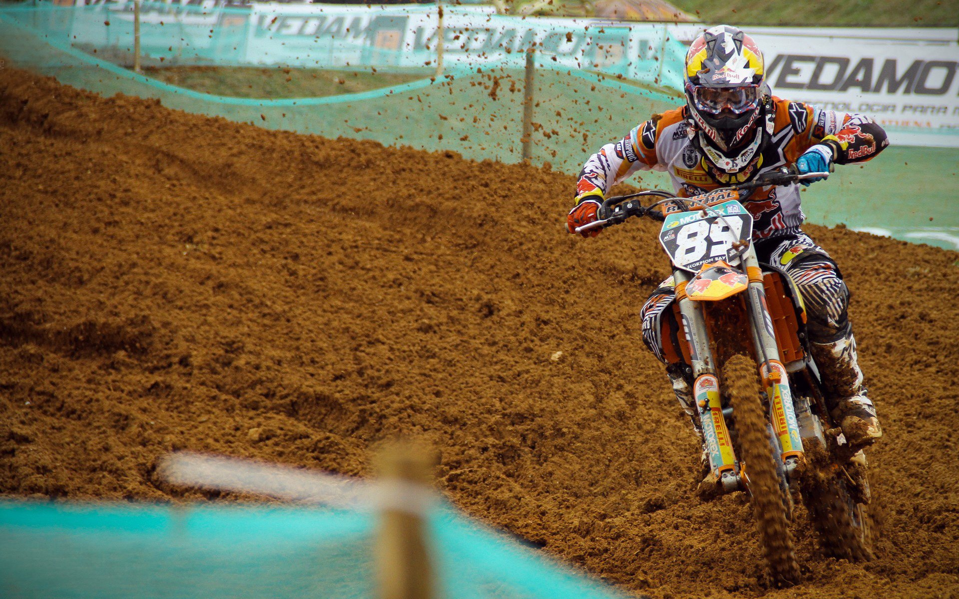 基米希一箭穿心，丹麦火力全开让贝蒂斯主场沦陷